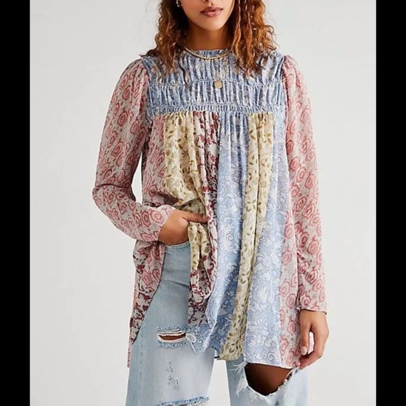Free People Tops - Free people merrie mixed print tunic